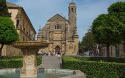 Plaza-Vazquez-de-Molina